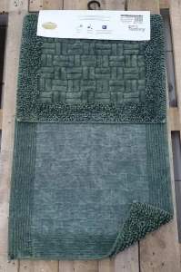 Килимки в ванну кімнату